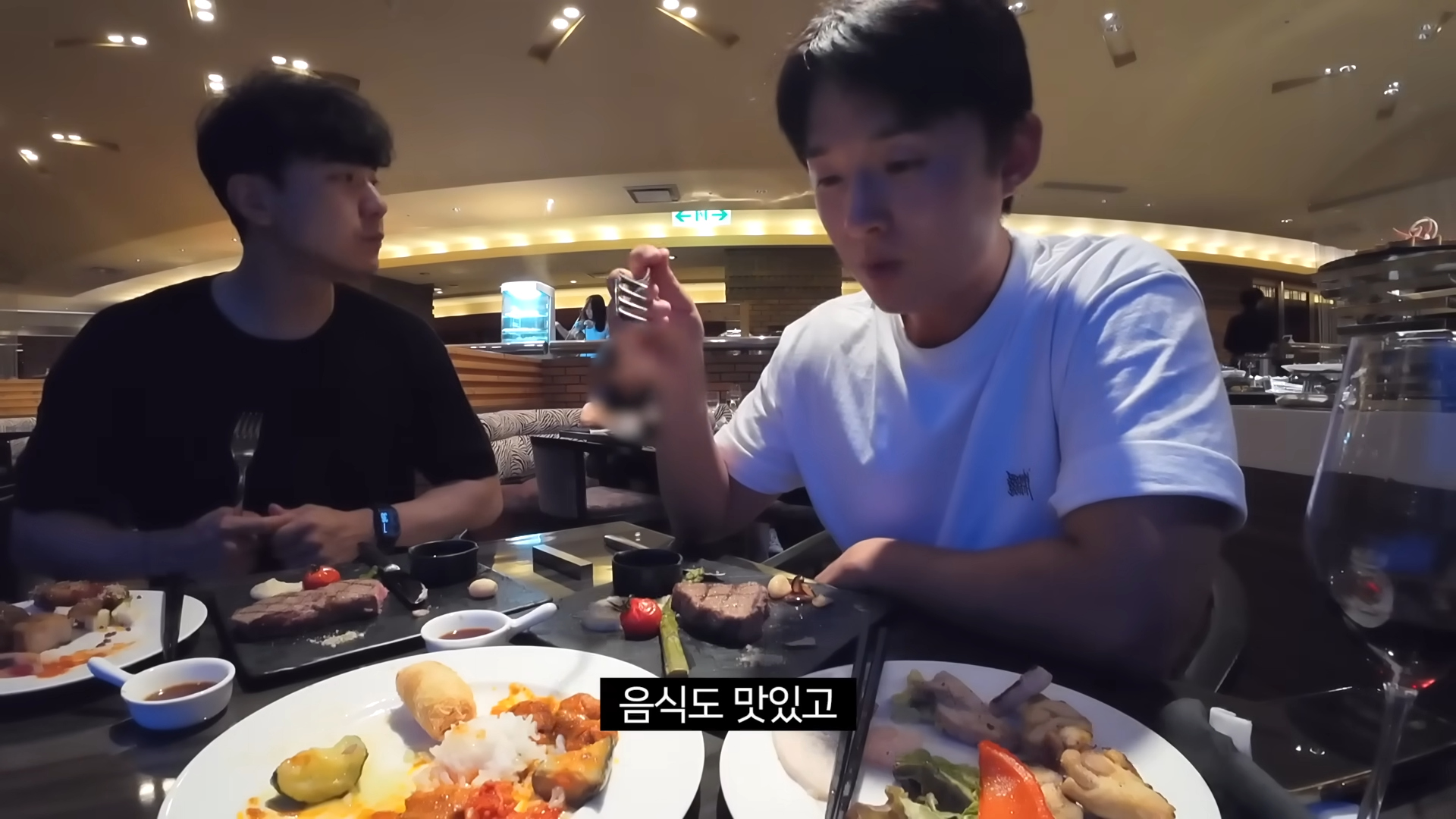 힐튼 니세코 빌리지 호텔 브이로그 콘텐츠