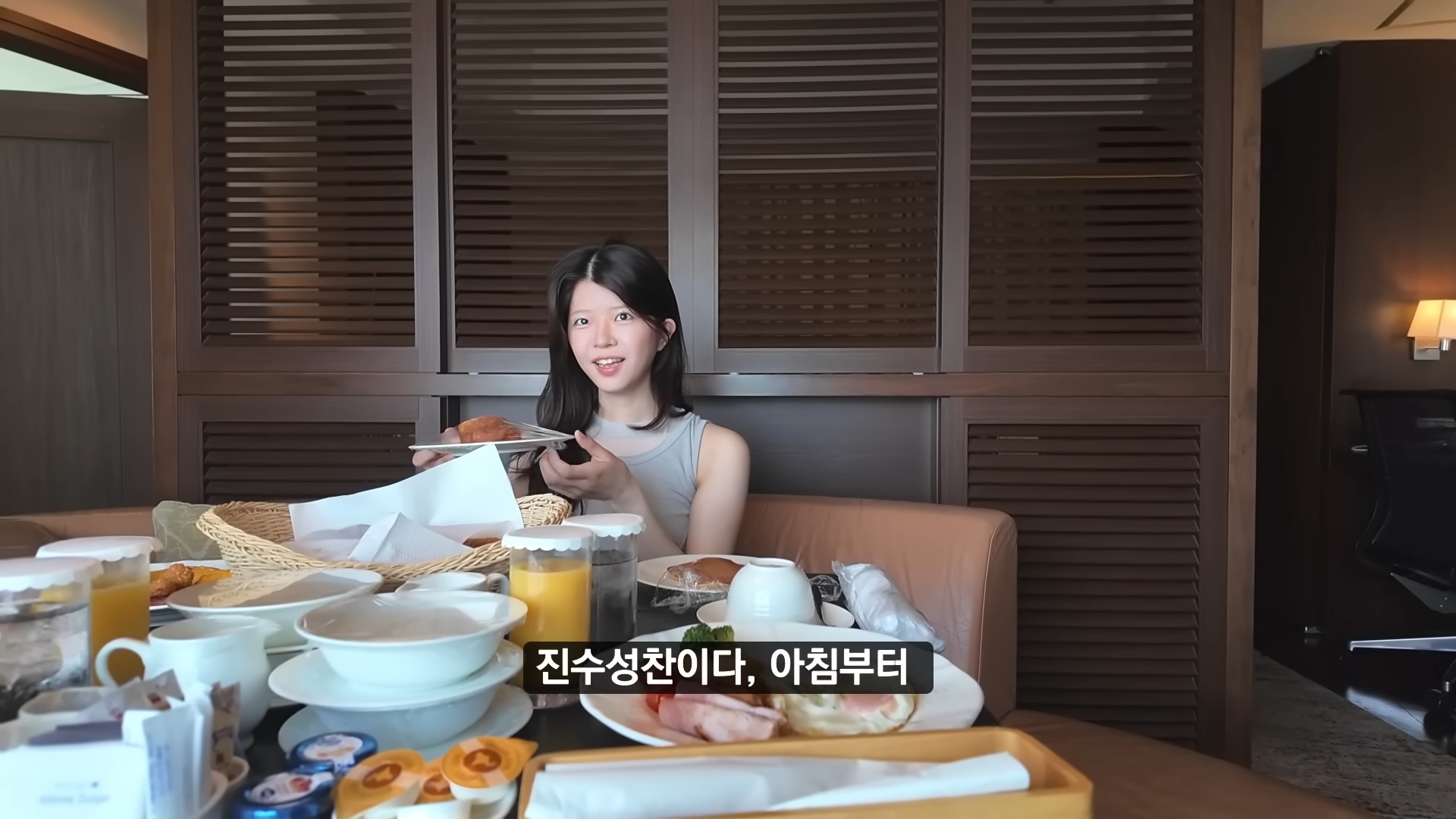 japan_hilton_hotels_couple_influencer_marketing_5